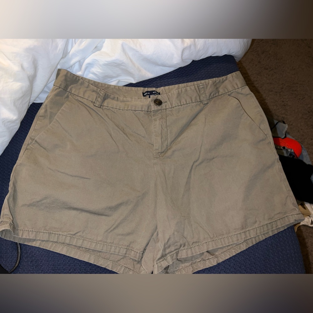 mid rise shorts